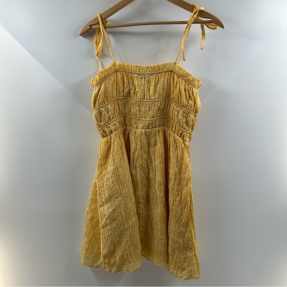 Forever 21 Yellow & White Shell-Print A-Line Dress – Size M - Picture 6 of 6